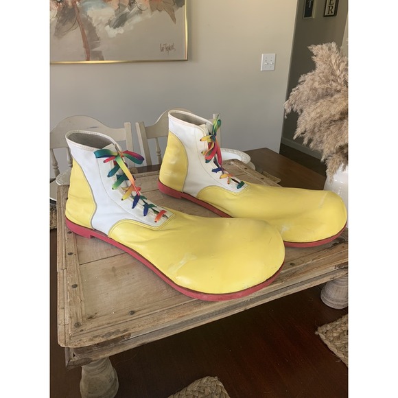 Vintage  Leather Clown Shoes Professional Hand Made Yellow & White - Picture 1 of 16